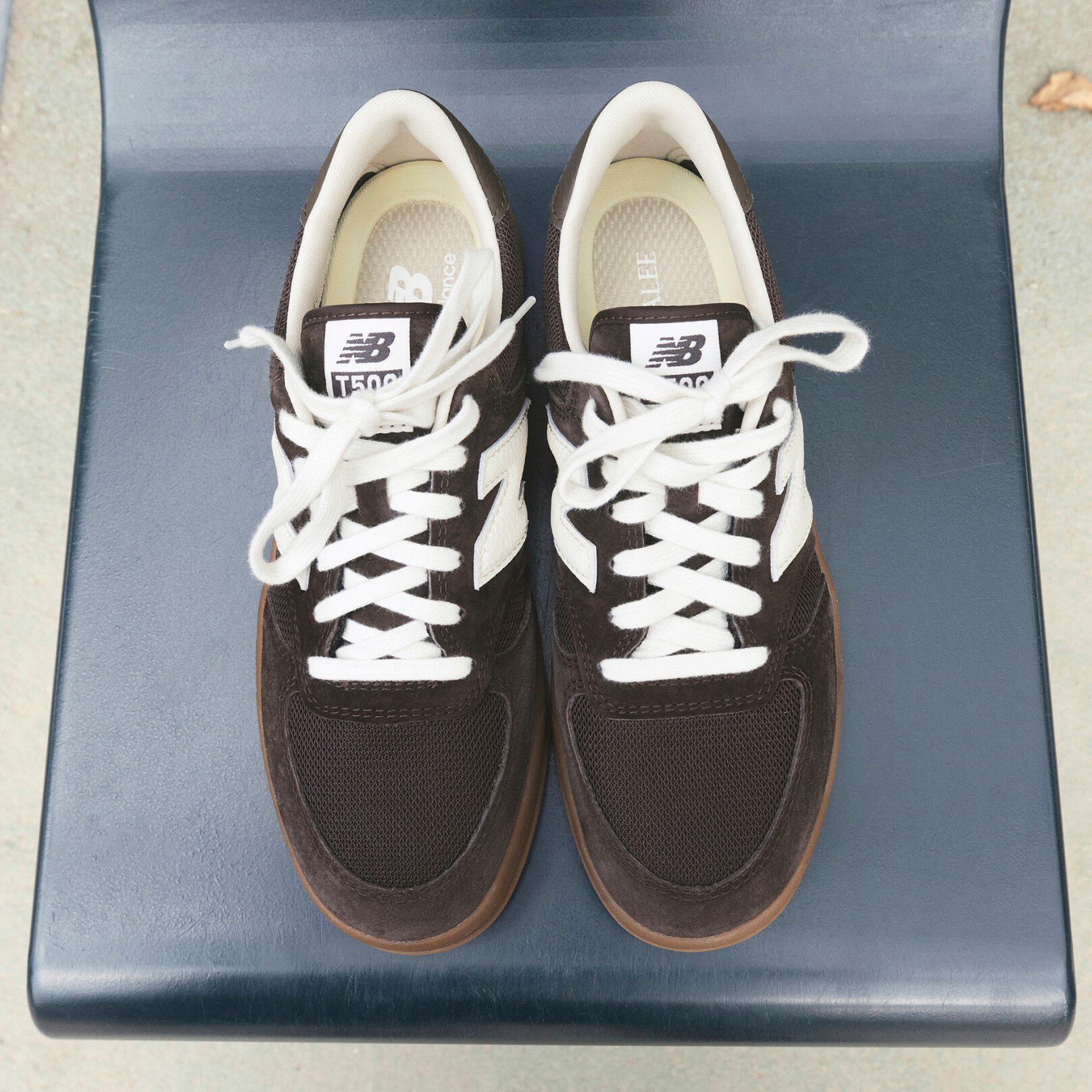 AuraleeT500_HCB_SideBySide_Des