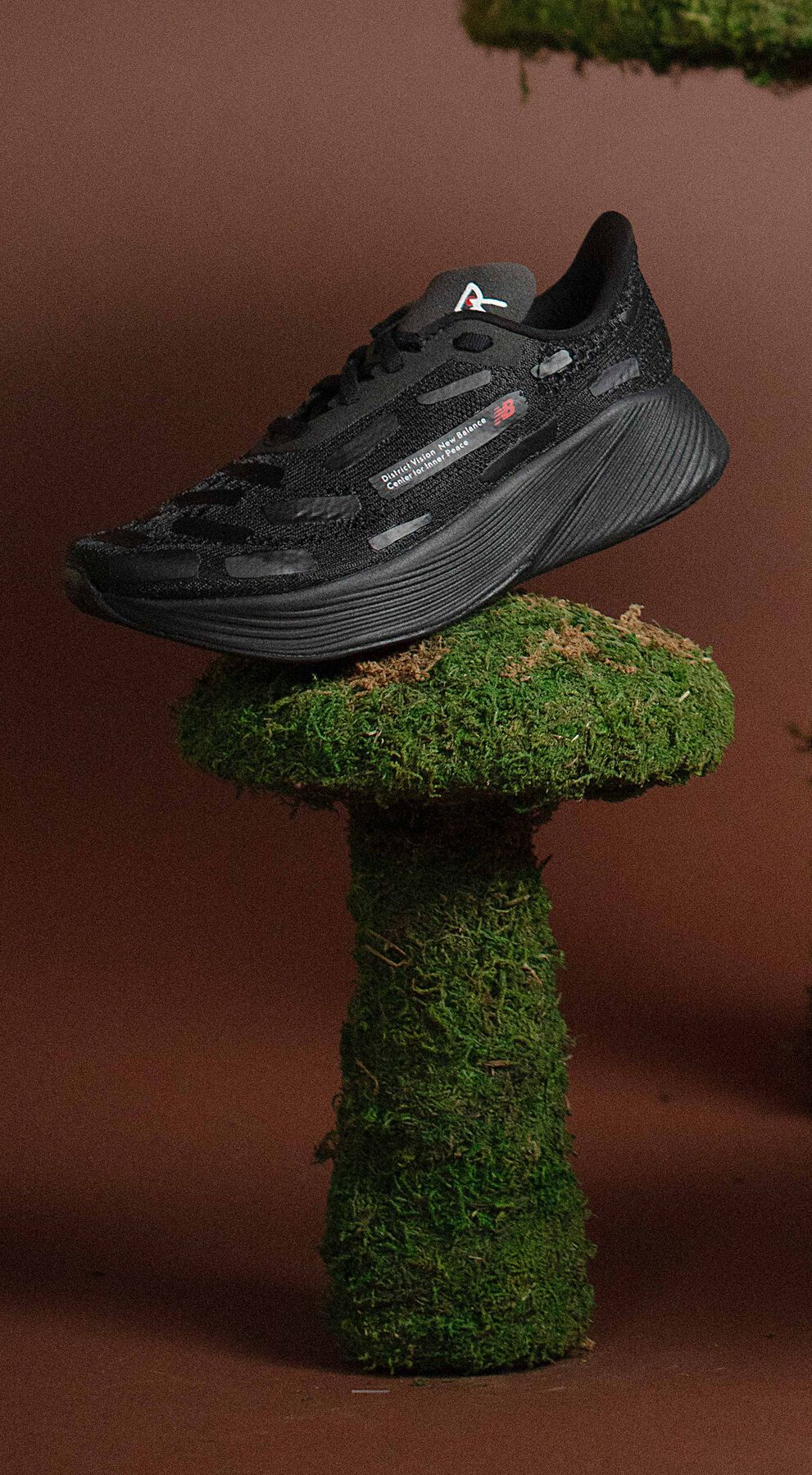 district vision shoes