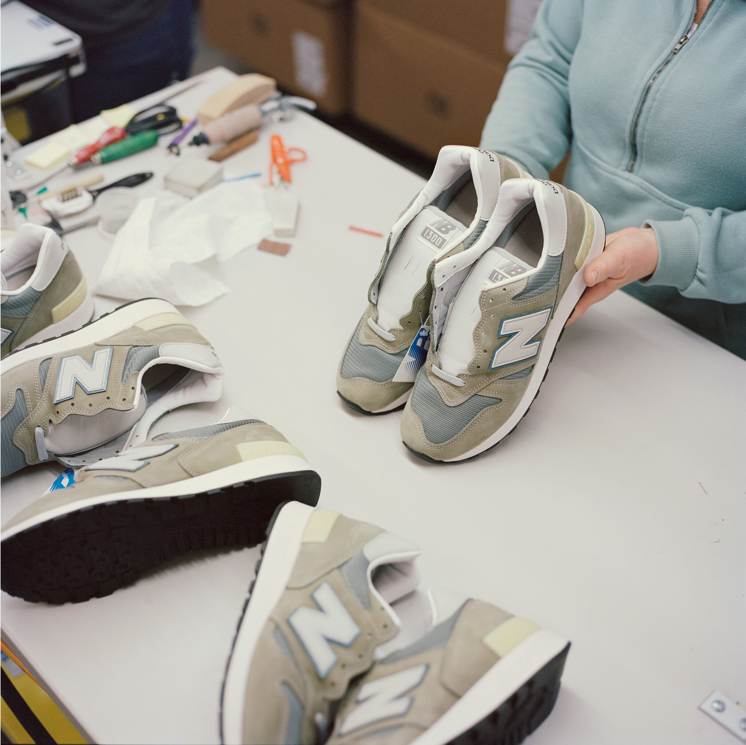 靴 New Balance 1300JP Made in USA U1300 JP Unisex Made in USA 1300JP Shoes - New Balance
